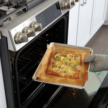 Load image into Gallery viewer, Nordic Ware Naturals 3-Piece Baking Sheet Set With Lid (Open Box)
