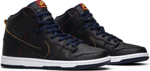 Load image into Gallery viewer, 2018 SB DUNK HIGH NBA CAVS WEARAWAY SIZE 8M BRAND NEW
