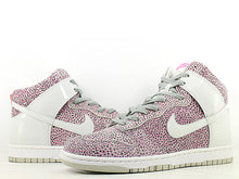 Load image into Gallery viewer, (2013) Nike Dunk Hi Skinny Print Grey Laser NEW New Size 7W
