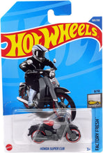 تحميل الصورة إلى عارض المعرض، 2022 Hot Wheels Mainline 5th List - Assorted Style to Choose
