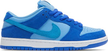 Load image into Gallery viewer, Nike SB Dunk Low Blue Raspberry Size 9.5M / 11W
