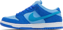 Load image into Gallery viewer, Nike SB Dunk Low Blue Raspberry Size 9.5M / 11W
