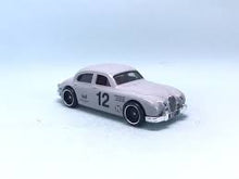 Load image into Gallery viewer, 2024 Hot Wheels Jaguar Mk1 HW Race Day New for 2024 6/10 , 127/250

