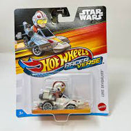 Hot Wheels RacerVerse Die-Cast Vehicle with Luke Skywalker
