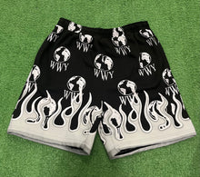 تحميل الصورة إلى عارض المعرض، WWY Flame Shorts Black
