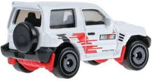 Load image into Gallery viewer, Hot Wheels Mitsubishi Pajero Evolution Mud Studs 3/5 175/250 (White)
