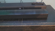 在图库查看器中加载和播放视频，Samsung HW-B73CD/ZA 5.1 Channel Soundbar with DTS Virtual:X and Wireless Subwoofer (No Box)
