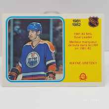 将图片加载到图库查看器，1982 O-Pee-Chee #235 Wayne Gretzky League Leaders
