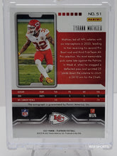 تحميل الصورة إلى عارض المعرض، 2021 Panini Playbook #51 Tyrann Mathieu Auto 10/49 كانساس سيتي تشيفز
