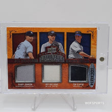 تحميل الصورة إلى عارض المعرض، تذكارات ملعب Upper Deck لعام 2008 من Randy Johnson / Roy Halladay / Tom Glavine #263
