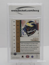 将图片加载到图库查看器，2001 Pacific Dynagon Anthony Thomas Rookie BCCG 9.0 Mint. Rare
