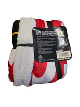 将图片加载到图库查看器，NHL Chicago Blackhawks 60" x 70" Silk Touch Sherpa Throw Blanket
