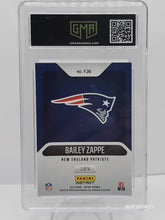 تحميل الصورة إلى عارض المعرض، 2022 Panini Instant Year One Rookies 1/874 Bailey Zappe #Y36 New England Patriots GMA 10 GEM Mint
