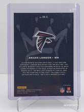 Load image into Gallery viewer, 2022 Donruss Optic Drake London Rookie Kings Prizm SP #RK-6 Case Hit ATLANTA FALCONS
