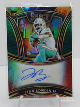 将图片加载到图库查看器，2020 Panini Select Signatures Tie-Dye Prizm 2/15 Lynn Bowden Jr Rookie Auto RC #SS-LBO
