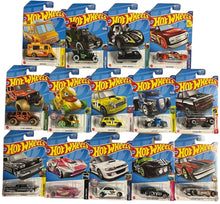 تحميل الصورة إلى عارض المعرض، 2022 Hot Wheels Treasure &amp; Super Treasure Hunt - Assorted Style to Choose
