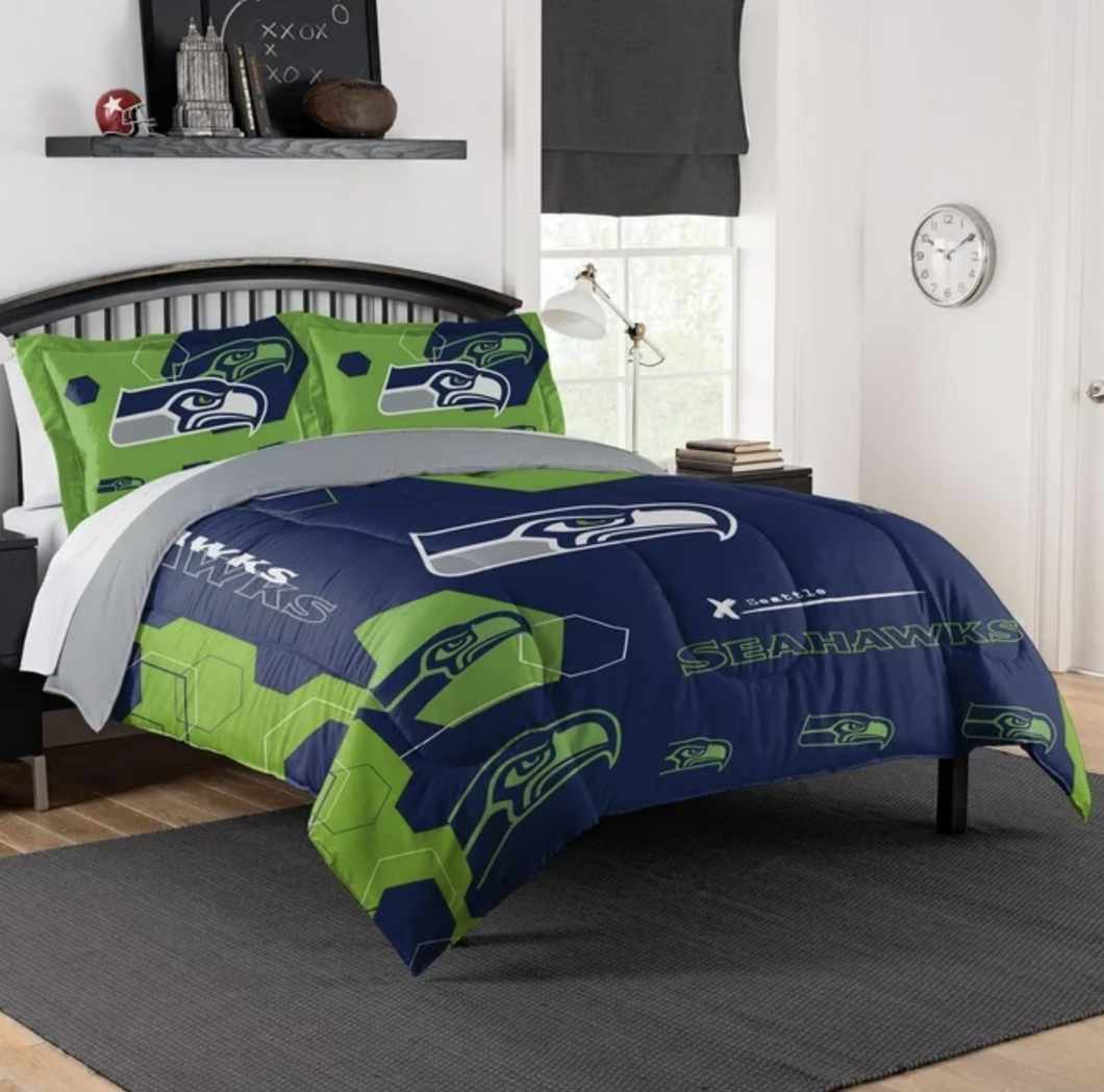 Seattle Seahawks Queen Bed in Bag Comforter Set