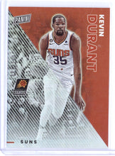 Load image into Gallery viewer, KEVIN DURANT 2023 PANINI FATHER&#39;S DAY SILVER PRIZM /199 PHOENIX SUNS #14
