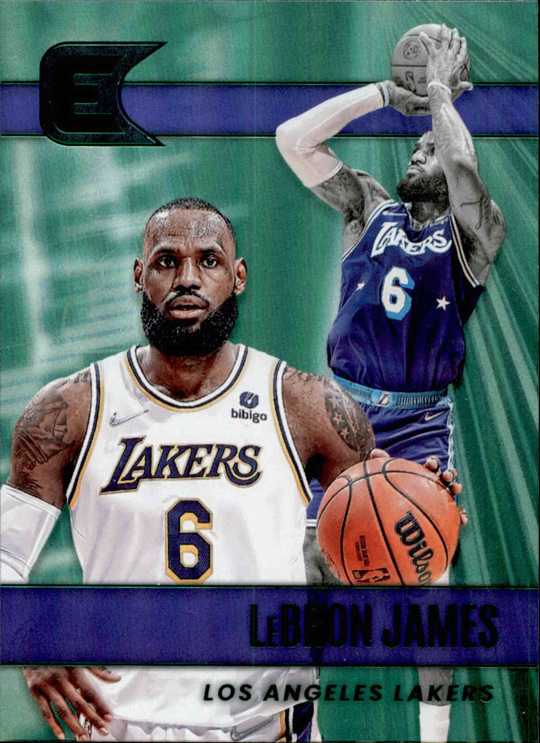 2021-22 Panini Chronicles Green #302 LeBron James Essentials Card