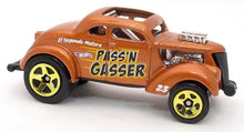 Load image into Gallery viewer, 2023 Hot Wheels Pass&#39;n Gasser HW Gassers 5/5, 212/250
