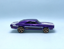 Load image into Gallery viewer, 2023 Hot Wheels &#39;69 Dodge Charger 500 Muscle Mania  8/10 240/250
