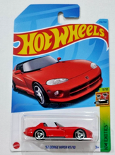 Load image into Gallery viewer, 2023 Hot Wheels &#39;92 Dodge Viper RT/10 9/10, 236/250
