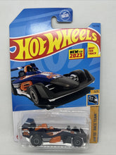 تحميل الصورة إلى عارض المعرض، 2023 Hot Wheels Mainline Assorted  2-5 List - Choose Yours
