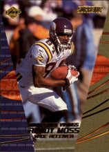 Load image into Gallery viewer, 2000 Collector&#39;s Edge Supreme Football Card #80 Randy Moss
