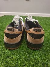 Load image into Gallery viewer, Nike SB Dunk Low Pro Hay Maple Size 9.5M / 11W
