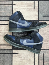 Load image into Gallery viewer, Nike SB Dunk High Pro x Gino Iannucci Size 12M
