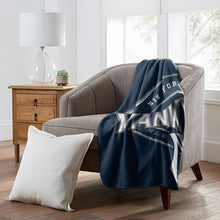 Load image into Gallery viewer, New York Yankees Campaign Fleece Blanket 50x60

