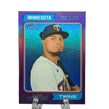 将图片加载到图库查看器，2023 Topps Heritage Chrome Purple Luis Arraez  #359 Minnesota Twins
