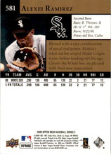 Load image into Gallery viewer, 2009 Upper Deck Alexei Ramirez #581 Chicago White Sox
