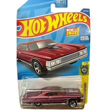 Load image into Gallery viewer, Hot Wheels Layin&#39; Lowrider Experimotors 7/10 128/250 - Assorted
