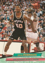 Load image into Gallery viewer, 1992-93 Fleer Ultra David Robinson #167 San Antonio Spurs
