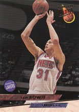 Load image into Gallery viewer, 1993-94 Fleer Ultra Sam Bowie #92 Los Angeles Lakers

