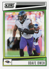 Load image into Gallery viewer, 2022 Panini Score Base Odafe Oweh #187 Baltimore Ravens
