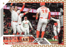 Load image into Gallery viewer, 2023 Topps Gold Star San Francisco Giants Team Card #173 San Francisco Giants
