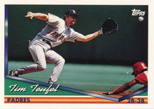 将图片加载到图库查看器，1994 Topps Tim Teufel # 254 San Diego Padres
