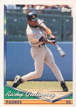 将图片加载到图库查看器，1994 Topps Ricky Gutierrez # 42 San Diego Padres
