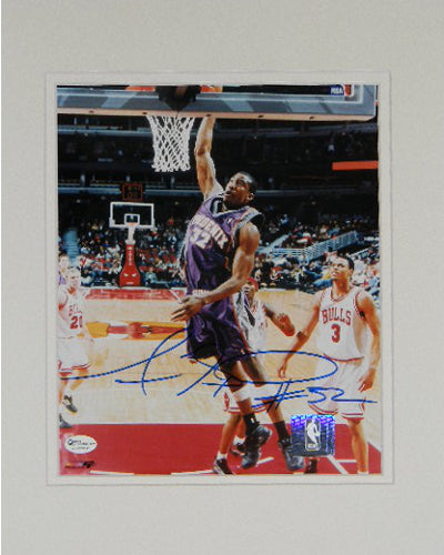 Amare Stoudamire Matted Signed Autographed 8x10
