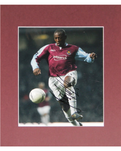 Luis Boa Morte Signed Autographed 8x10 Matted
