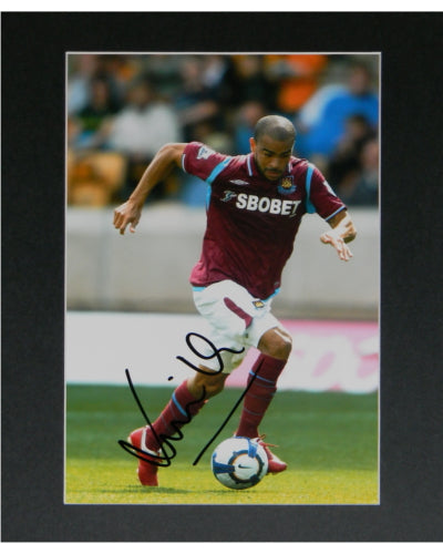 Kieron Dyer Signed Autographed 8x10 Matted