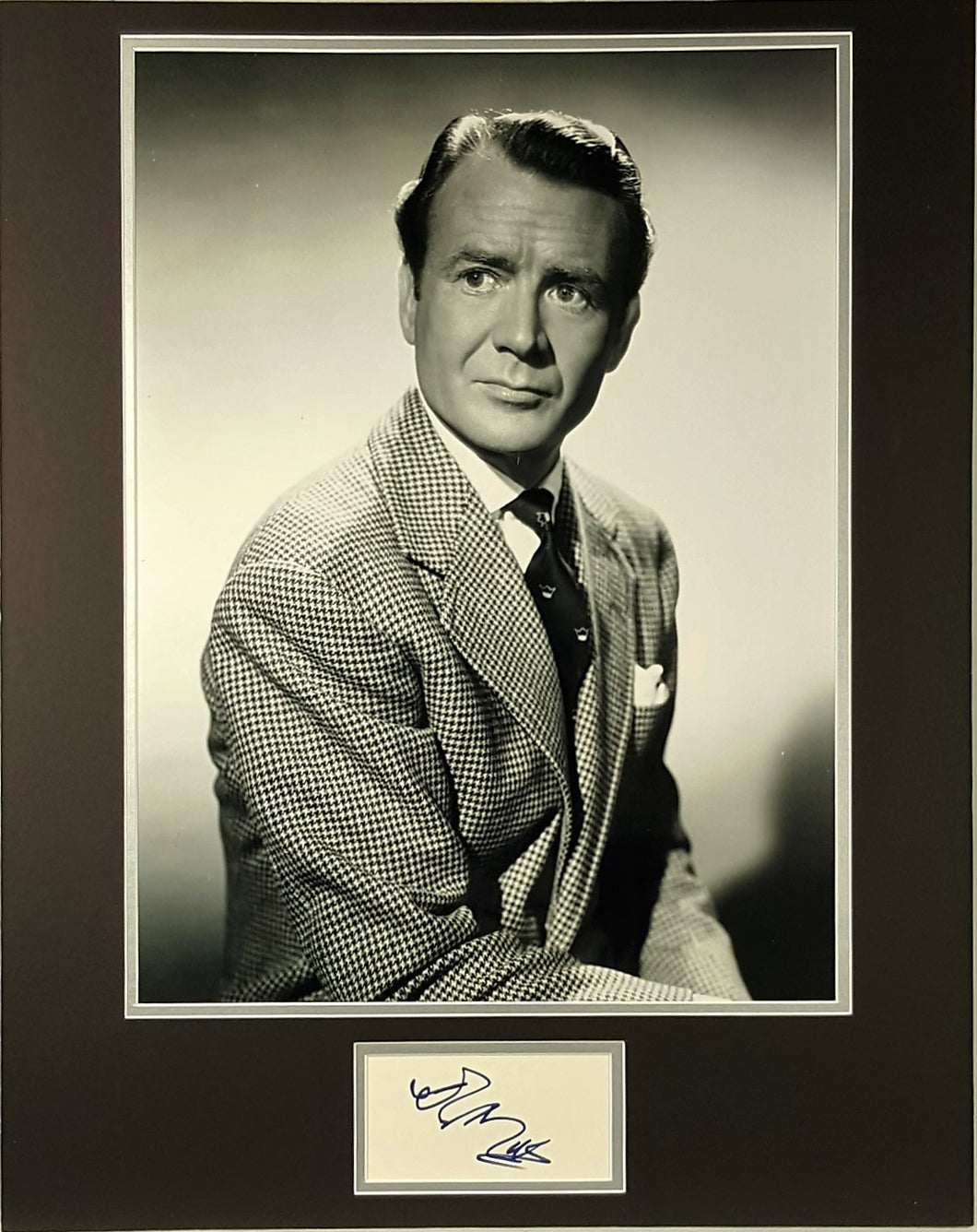 John Mills Signed Autographed Cut with 16x20