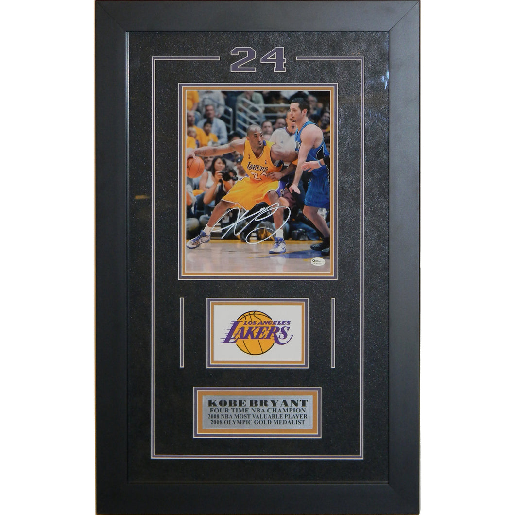 Kobe Bryant Autographed 8x10 Framed & Authenticated