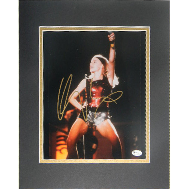 Kylie Minogue Signed Autographed 8x10