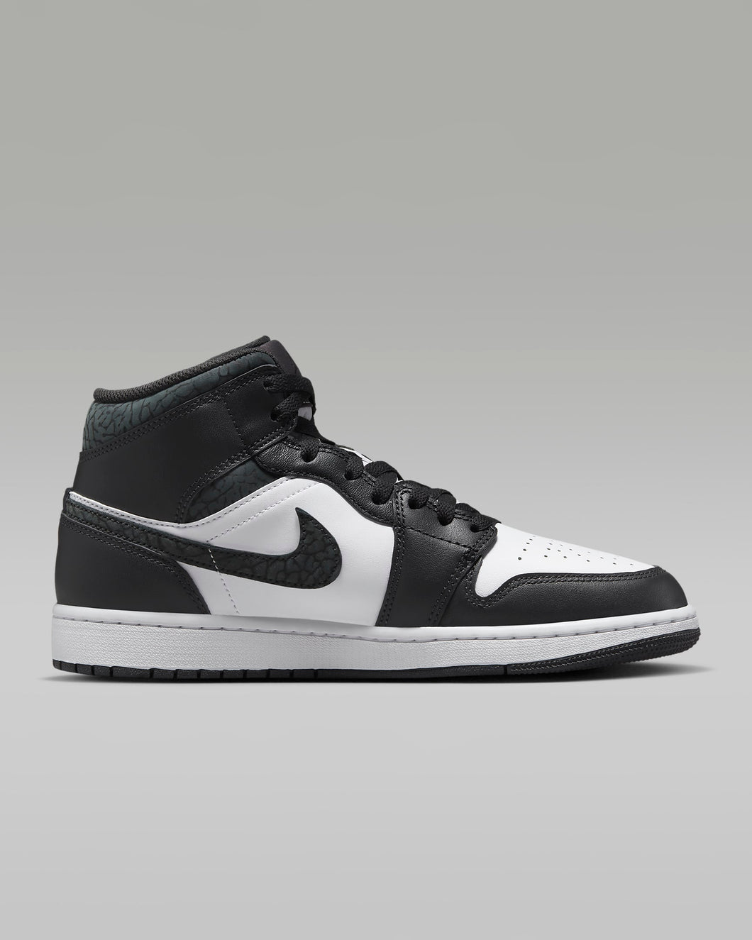 حذاء Air Jordan 1 Mid SE Panda Elephant الجديد مقاس 14M /15.5W