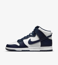 Load image into Gallery viewer, Nike Dunk High Championship Size 9.5M
