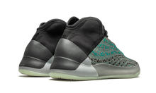 Load image into Gallery viewer, Yeezy Quantum Teal / New Size 11.5 / NEW
