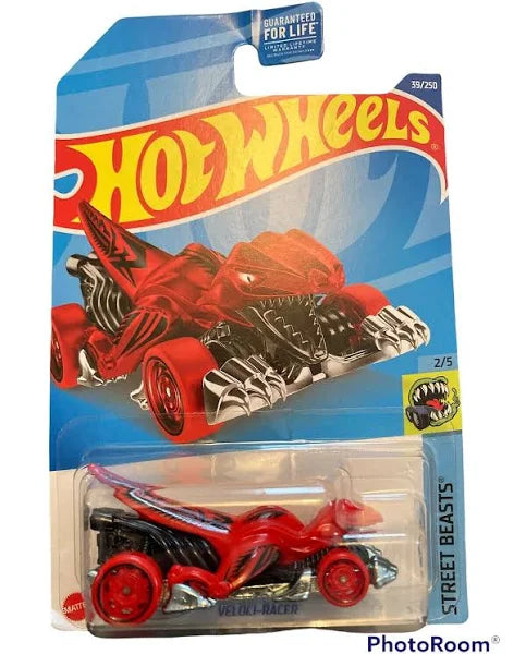 Hot Wheels Veloci-Racer Street Beasts 2/5 39/250 - Assorted